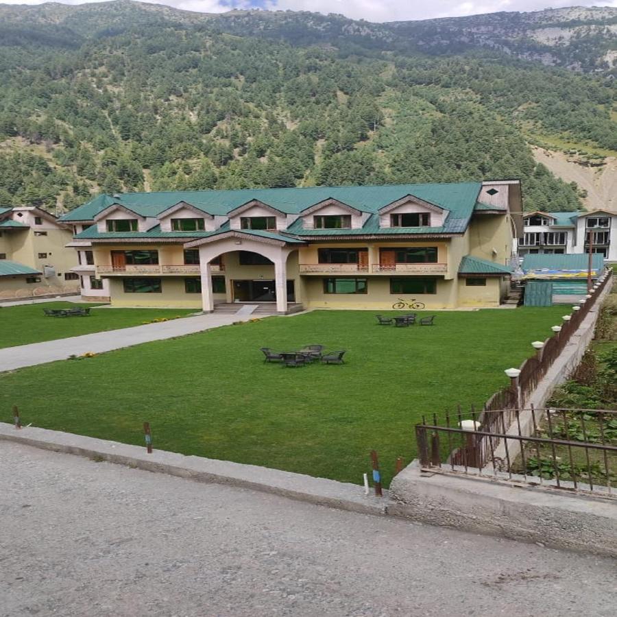 Srīnagar Hotel Sheen المظهر الخارجي الصورة